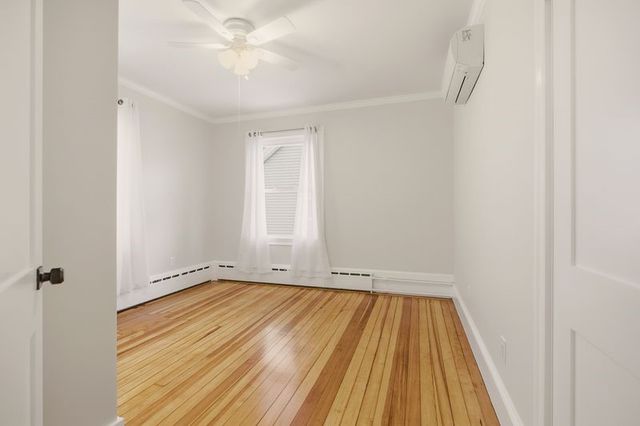 8 Champlin Street, Newport, RI 02840