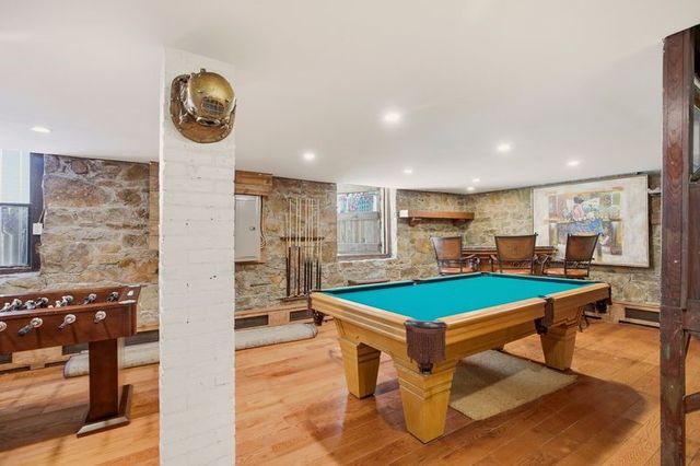 8 Champlin Street, Newport, RI 02840