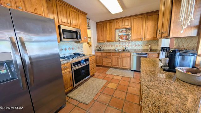 4001 E Rollins Road, Tucson, AZ 85739