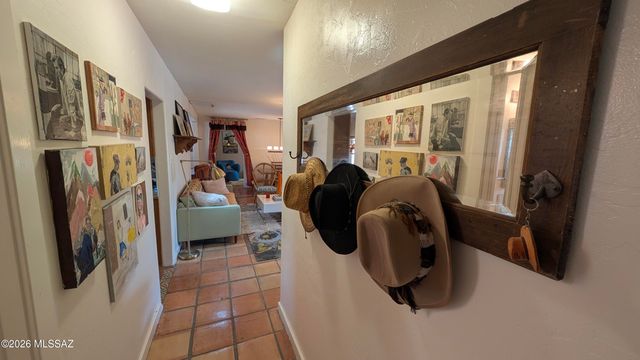 4001 E Rollins Road, Tucson, AZ 85739