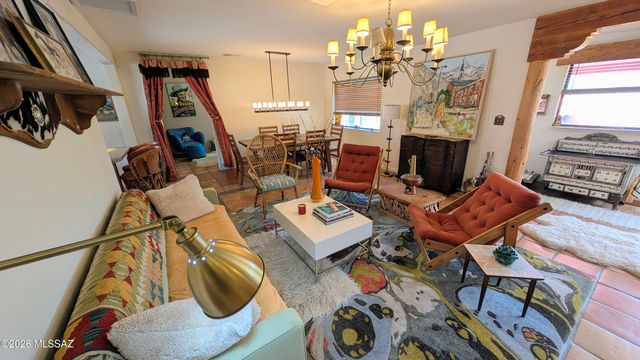 4001 E Rollins Road, Tucson, AZ 85739