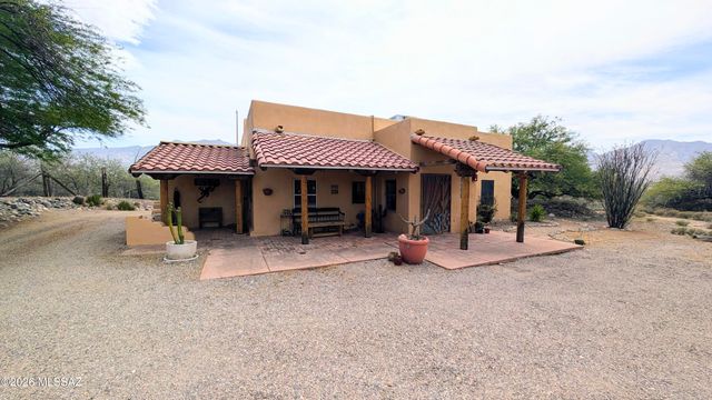 4001 E Rollins Road, Tucson, AZ 85739