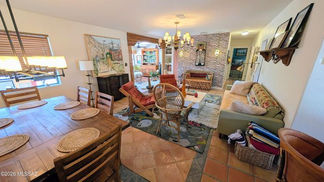 4001 E Rollins Road, Tucson, AZ 85739