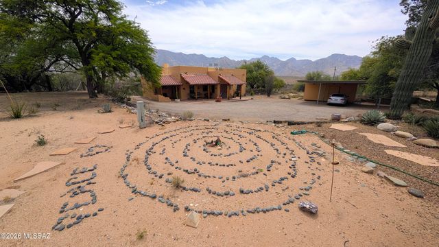 4001 E Rollins Road, Tucson, AZ 85739