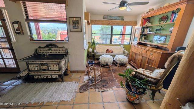 4001 E Rollins Road, Tucson, AZ 85739