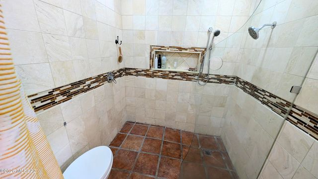 4001 E Rollins Road, Tucson, AZ 85739