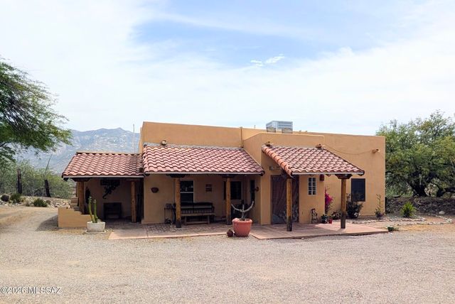 4001 E Rollins Road, Tucson, AZ 85739