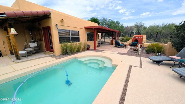 4001 E Rollins Road, Tucson, AZ 85739