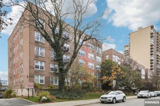 2160 Center Avenue 5N, Fort Lee, NJ 07024