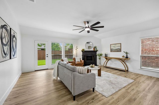 10108 Sailboard Drive, Mckinney, TX 75072