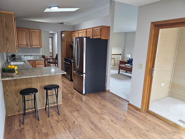 8701 Goldenrod Lane N, Maple Grove, MN 55369