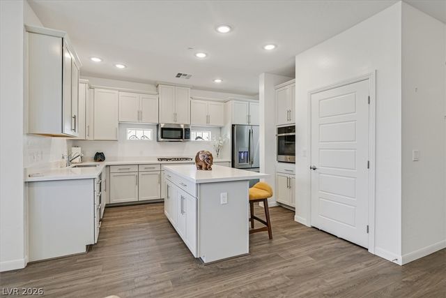 2555 Hampton Road 4306, Henderson, NV 89052