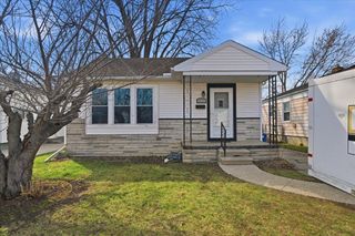 24883 Brittany Avenue, Eastpointe City, MI 48021