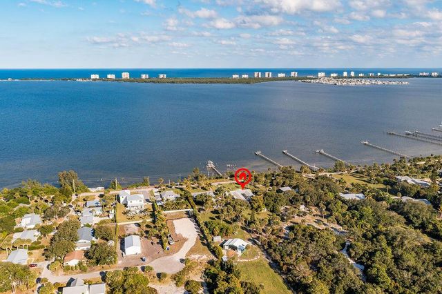 12063 S Indian River Drive, Jensen Beach, FL 34957