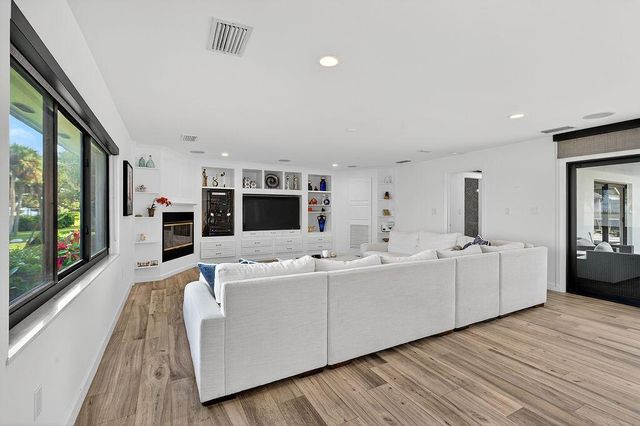 12063 S Indian River Drive, Jensen Beach, FL 34957