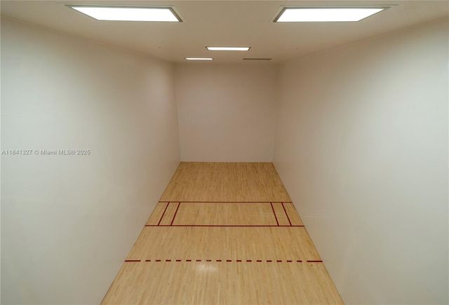 901 Brickell Key Blvd 3301, Miami, FL 33131