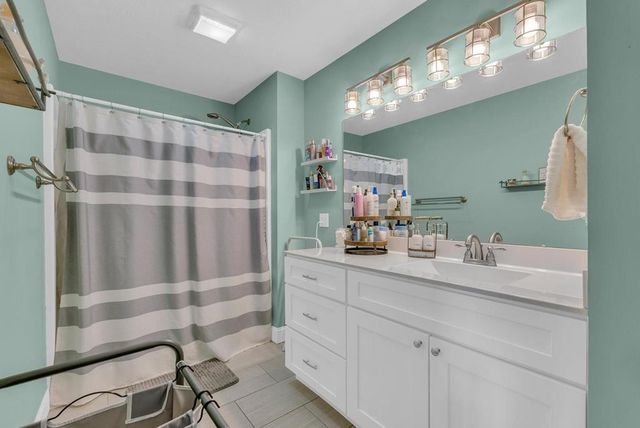 610 N McBroom Chapel Rd, Cookeville, TN 38501