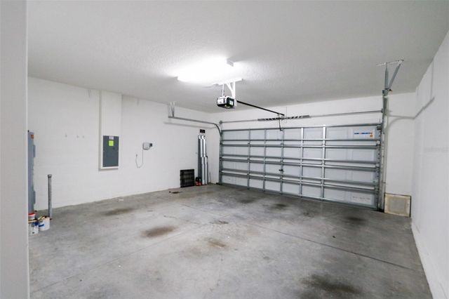 3715 DAISY BLOOM PLACE, Tampa, FL 33619