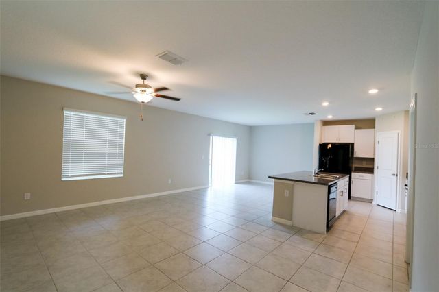 3715 DAISY BLOOM PLACE, Tampa, FL 33619