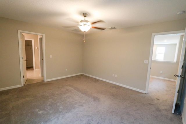 3715 DAISY BLOOM PLACE, Tampa, FL 33619