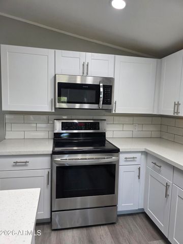 2233 E BEHREND Drive 92, Phoenix, AZ 85024