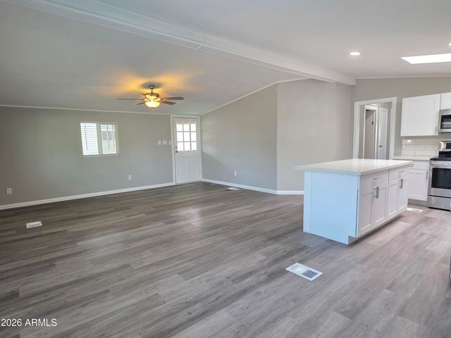 2233 E BEHREND Drive 92, Phoenix, AZ 85024
