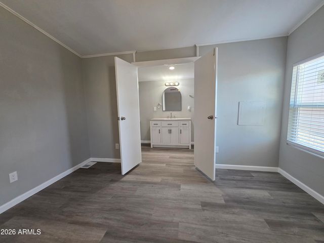 2233 E BEHREND Drive 92, Phoenix, AZ 85024