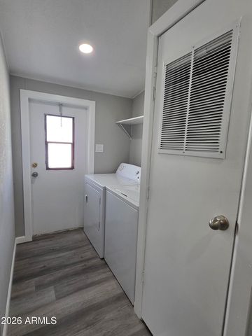 2233 E BEHREND Drive 92, Phoenix, AZ 85024