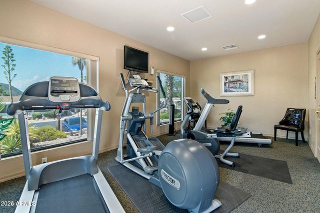 2233 E BEHREND Drive 92, Phoenix, AZ 85024
