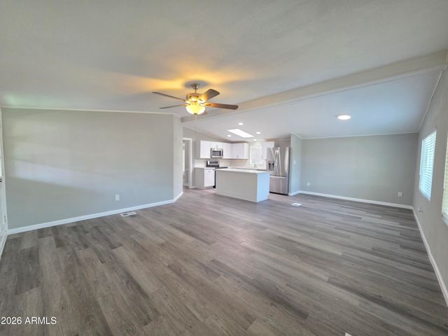 2233 E BEHREND Drive 92, Phoenix, AZ 85024