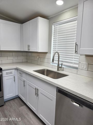 2233 E BEHREND Drive 92, Phoenix, AZ 85024