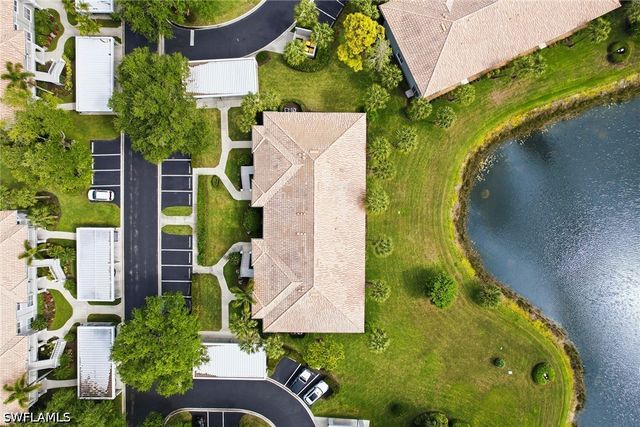 2310 Carrington CT 104, Naples, FL 34109