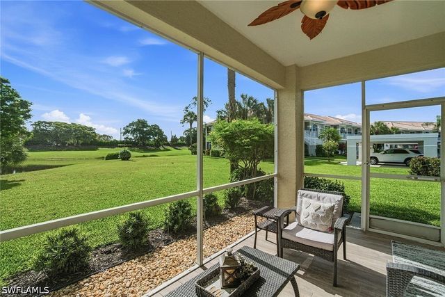 2310 Carrington CT 104, Naples, FL 34109