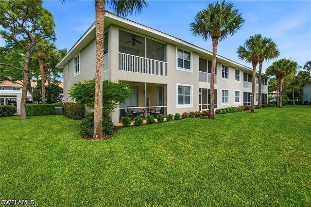 2310 Carrington CT 104, Naples, FL 34109