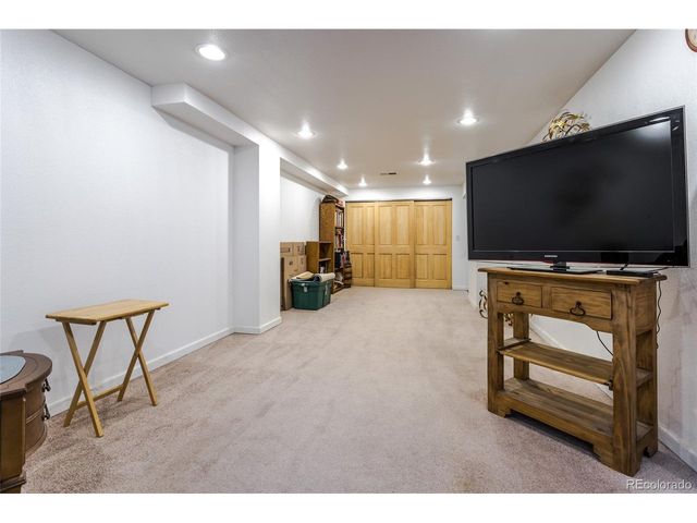 5727 W Asbury Pl, Lakewood, CO 80227