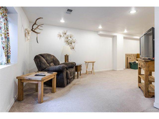 5727 W Asbury Pl, Lakewood, CO 80227