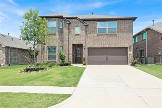 1135 Saddle Ridge Drive, Aubrey, TX 76227