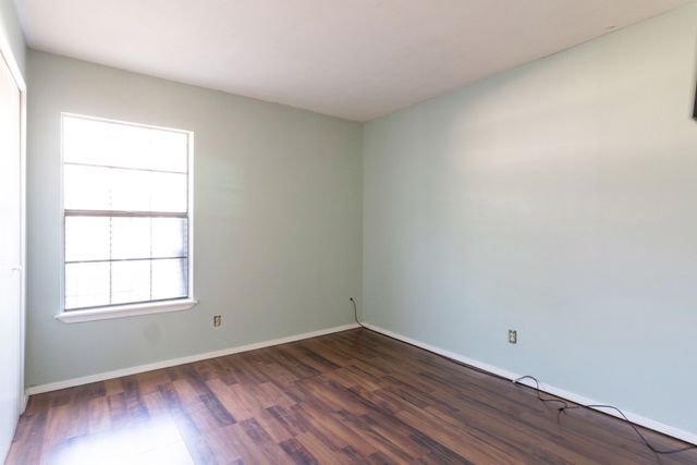 2910 Galemeadow Drive, Fort Worth, TX 76123