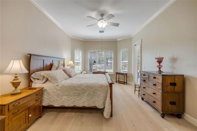 181 HAWKCREST COURT, Debary, FL 32713