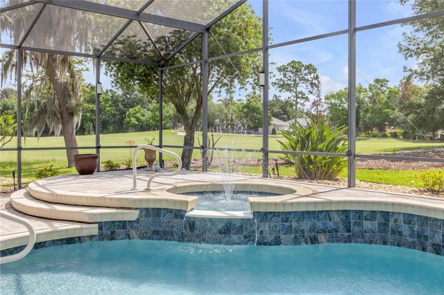 181 HAWKCREST COURT, Debary, FL 32713