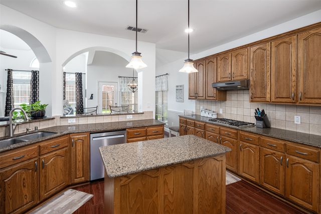 5973 Blazing Star Road, Frisco, TX 75036
