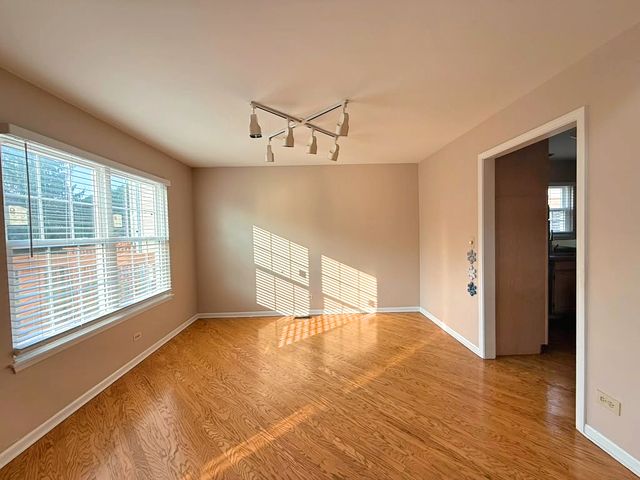 991 SWEETFLOWER Drive, Hoffman Estates, IL 60169