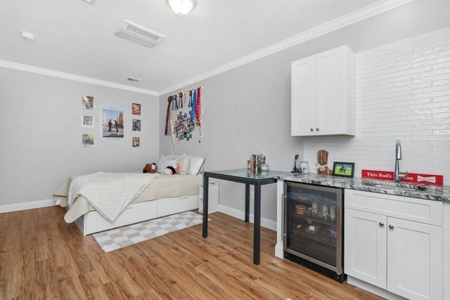 20 College Farm Rd, Waltham, MA 02451