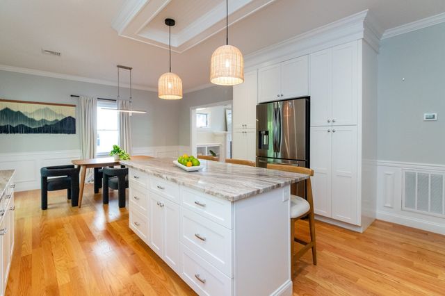 20 College Farm Rd, Waltham, MA 02451