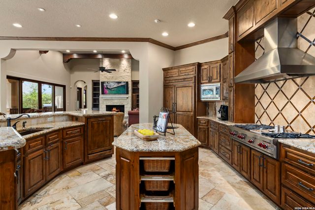 147 Riverwood, Boerne, TX 78006