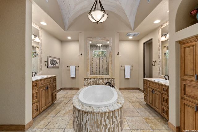 147 Riverwood, Boerne, TX 78006