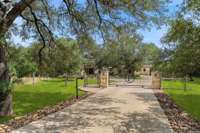 147 Riverwood, Boerne, TX 78006