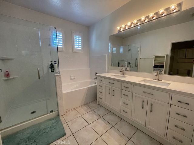 219 Seacountry Lane, Rancho Santa Margarita, CA 92688