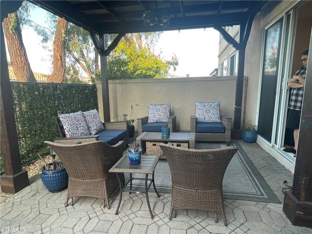 219 Seacountry Lane, Rancho Santa Margarita, CA 92688