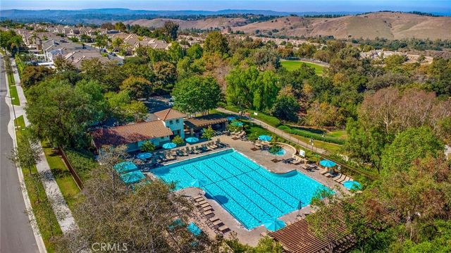 219 Seacountry Lane, Rancho Santa Margarita, CA 92688